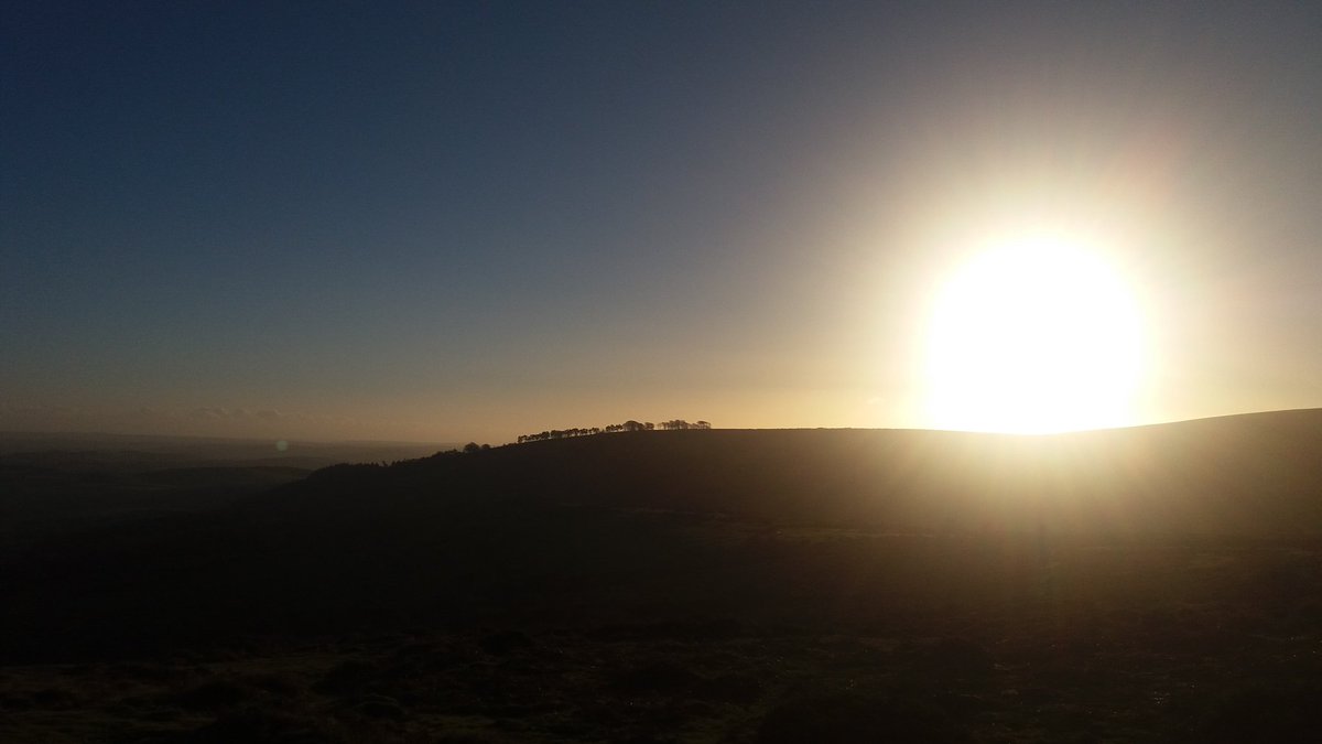 chrislintonlaw's tweet image. You know a place is beautiful when u get snaps like this using only phone camera #lovedevon #devonlaw @wmlegal @dartmoornpa @DartmoorDevon