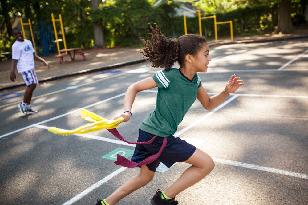 #LetsMove #ActiveSchools is working to make 60 minutes of physical activity the norm in schools nationwide: go.wh.gov/V64Nsd @PHAnews