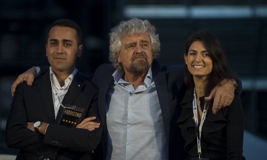 espressonline's tweet photo. Il M5S preoccupato per Roma diventa garantista: ecco il nuovo codice per gli indagati https://t.co/XyWudEnvpY https://t.co/9AvkcLscWN