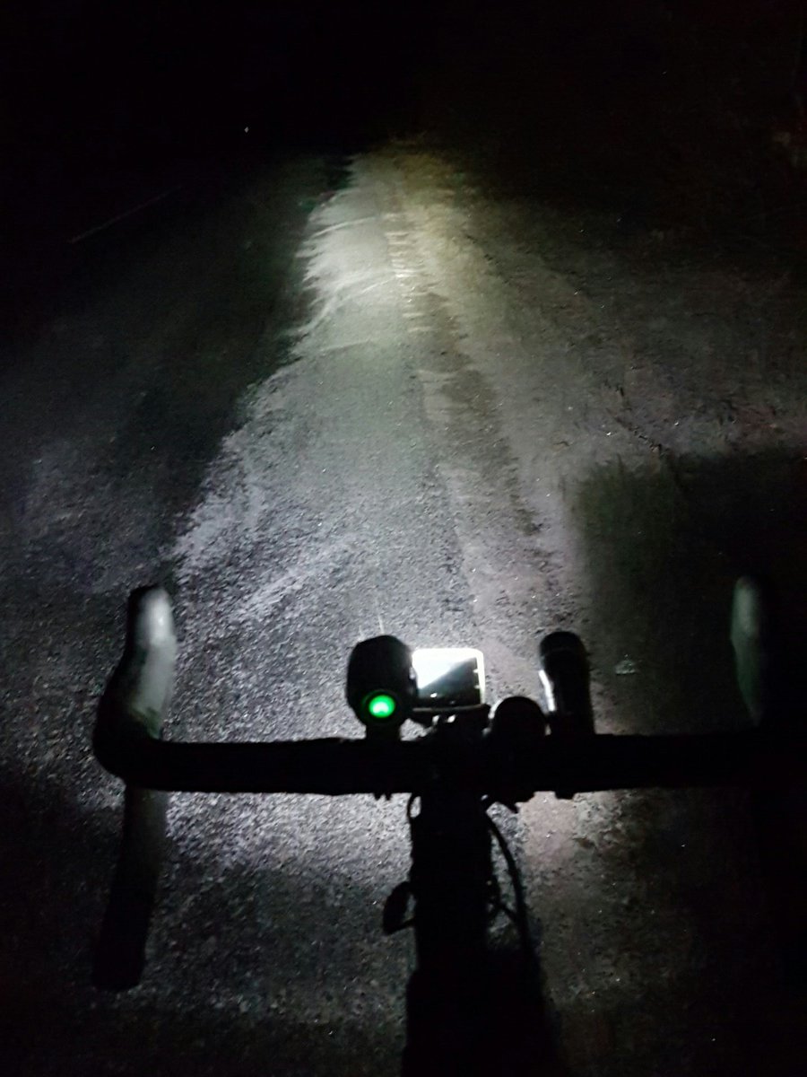 RDJacobsen's tweet photo. Så skal de brunkager køres af igen - dog ikke lige så hurtigt som de blev kørt ind #brunkager https://t.co/0FtHM3TqKO