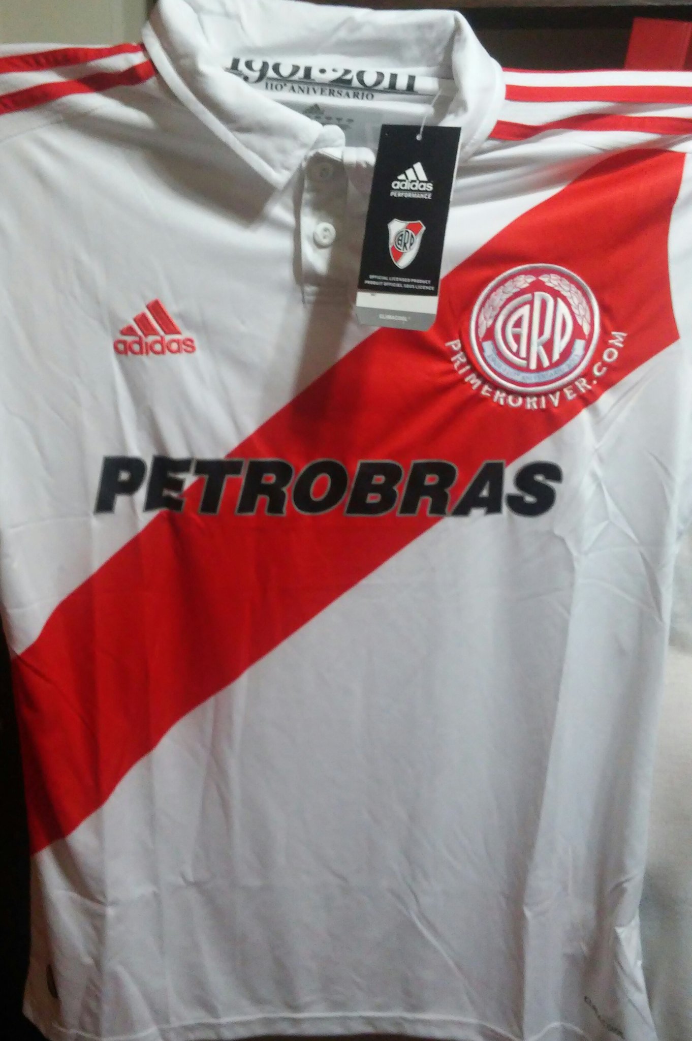 Gaston Iglesias on X River Te queres ganar esta camiseta conmemorativa por los 110 anos SEGUIME y RT para participar. Se sortea el SABADO 4 de FEBRERO. https t XekT3GMjy4 X