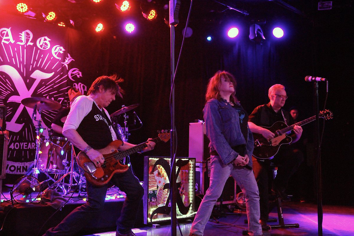 alysoncamus's tweet image. @Xtheband @smallwigs rocked out @theroxy just before 2017 ❤️ #X40thanniversary rocknycliveandrecorded.com/x-with-small-w…