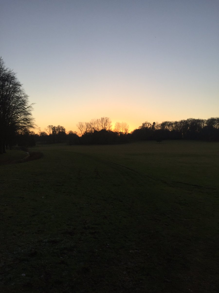 Kenton Cool (@kentoncool) on Twitter photo Late afternoon run through the glorious Cotswolds #run #training <a href="/rockthecotswold/">Rock the Cotswolds</a> <a href="/lyonequipment/">Lyon Equipment</a> Late afternoon run through the glorious Cotswolds #run #training <a href="/rockthecotswold/">Rock the Cotswolds</a> <a href="/lyonequipment/">Lyon Equipment</a>