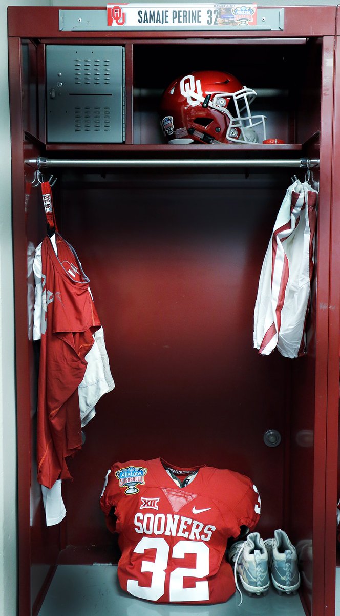 OU_Football tweet picture