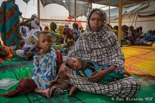 MSF_Espana's tweet photo. Marzo: 2,7 millones de personas huyen por la violencia en la región del #LagoChad en una de las mayores crisis humanitarias #MSF2016 https://t.co/i4dt65DXdY