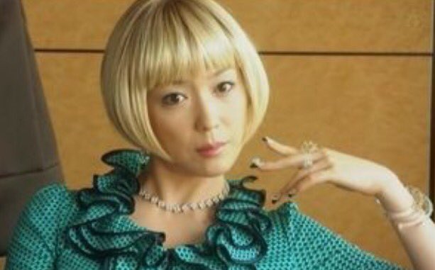 若村真由美