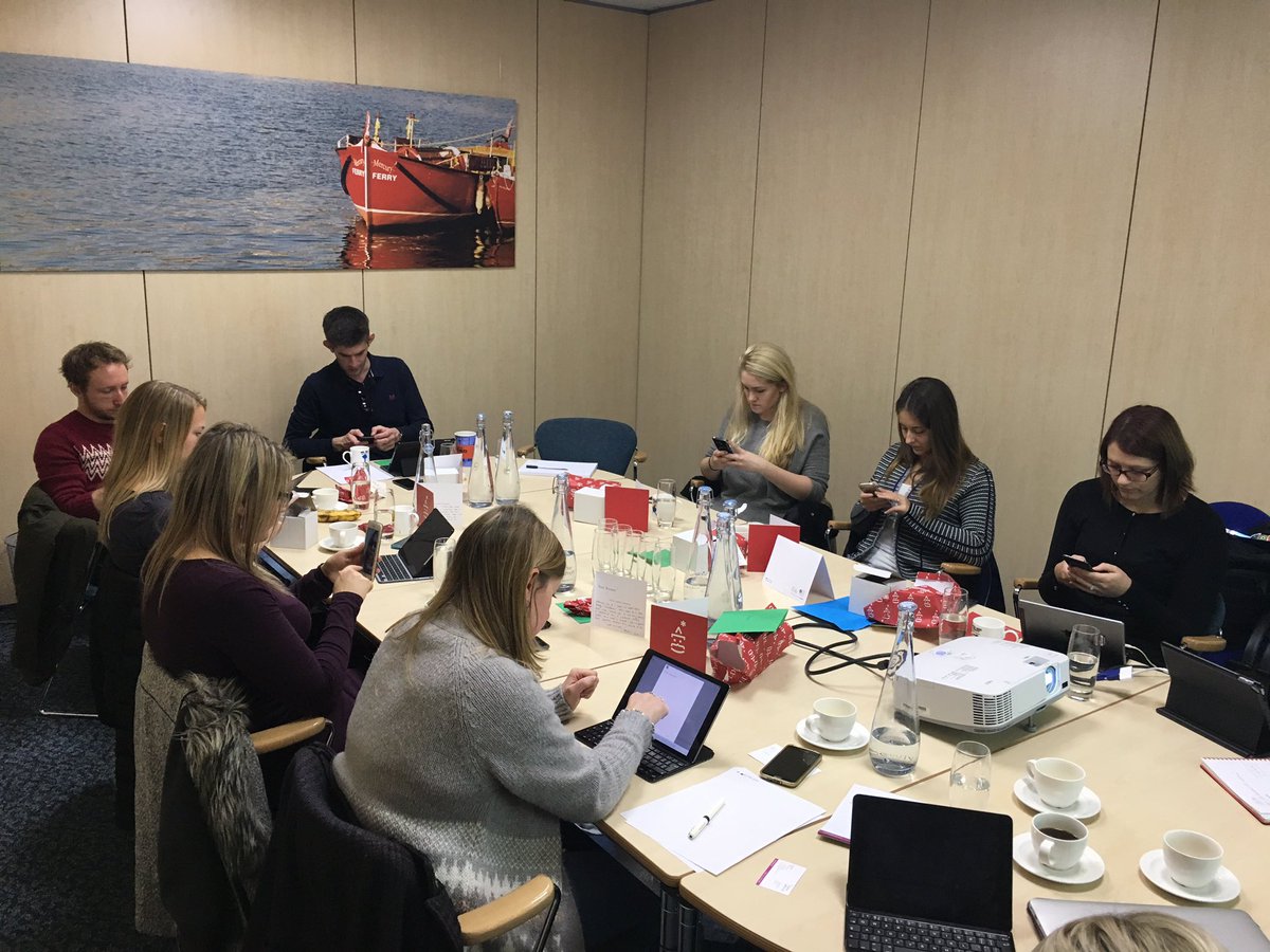 DeskBuddyUK's tweet photo. @Sales_Aster @RHP_UK Indeed I have, for #AsterClass Hosted at the lovely @ClarkeWillmott office in Bristol where I saw @lindsayfelstead https://t.co/0NF0QfeaVN