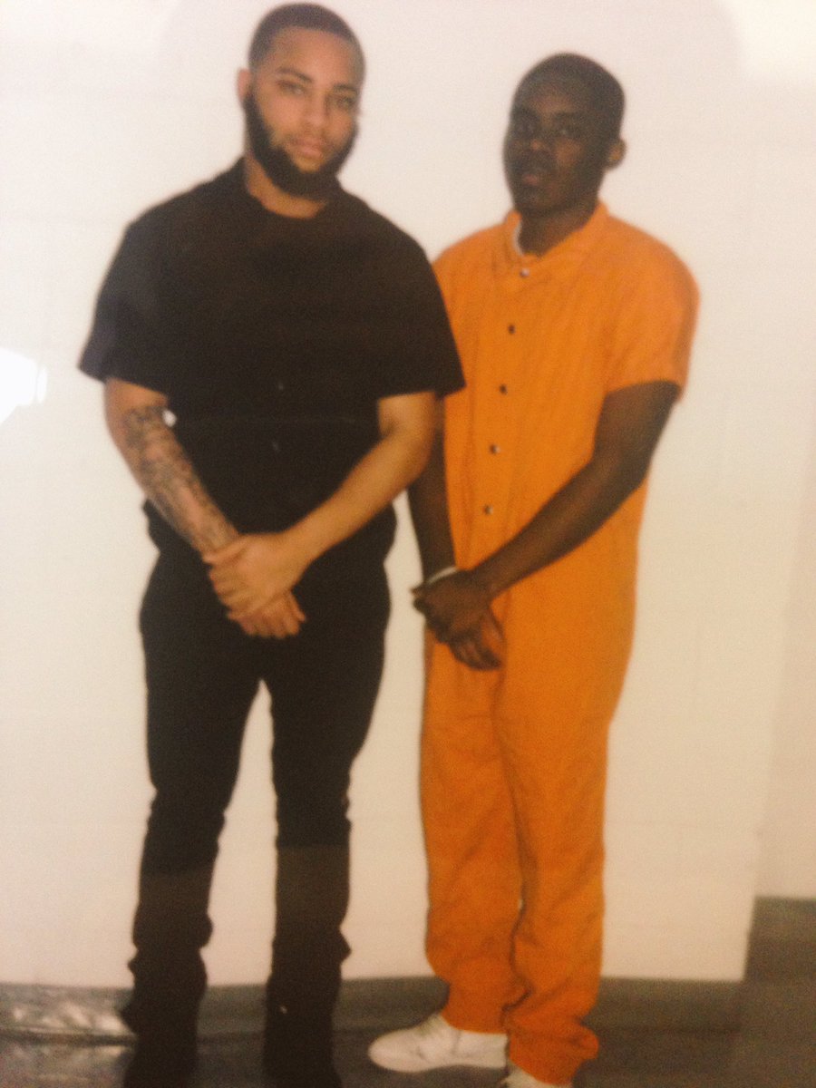 MAIR_60's tweet photo. Ima hold you down you my nigga I'd be glad too! ⛄️💯 #FreeDouble0 https://t.co/0cRI1gXEZg