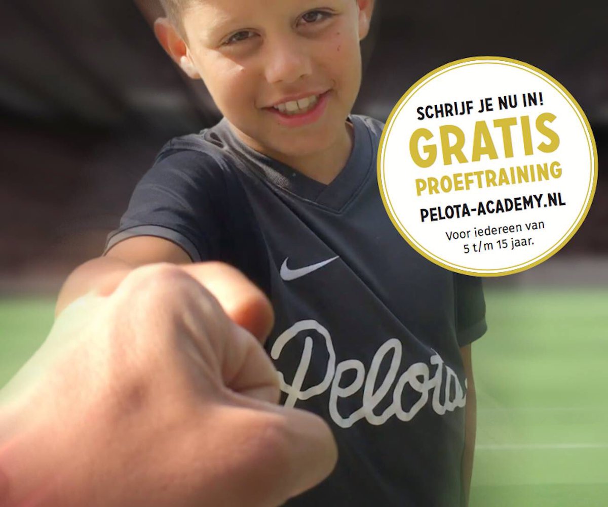DGVoetbalschool's tweet photo. Wil jij je voetbaltechniek verbeteren in 2017? We gaan weer starten op 5 februari! ⚽ https://t.co/1zg0UfsD17 #voetbaltechniek #proeftraining https://t.co/E4nvGbtaVg