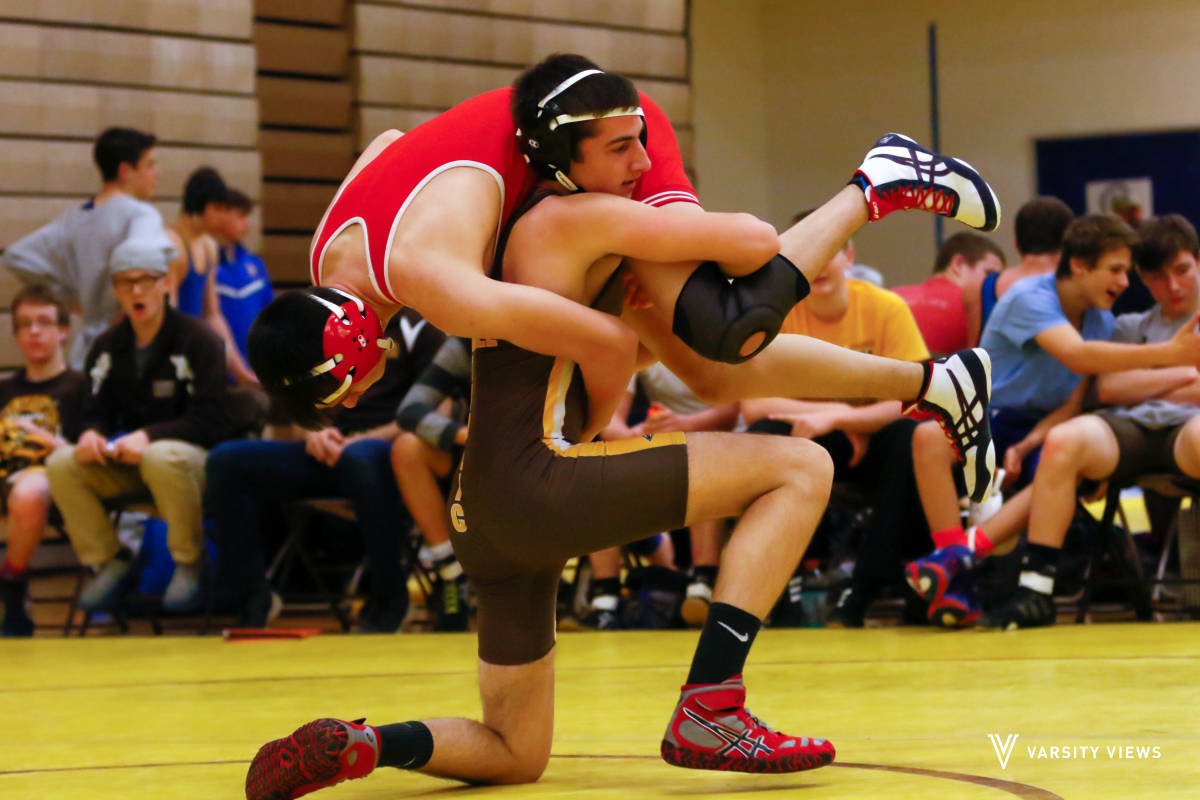 VictoryViewsIL's tweet photo. Photo highlights from the wrestling action at Richmond Burton are on Varsity Views! https://t.co/ncgerbwM8o https://t.co/R1oydgWFe3