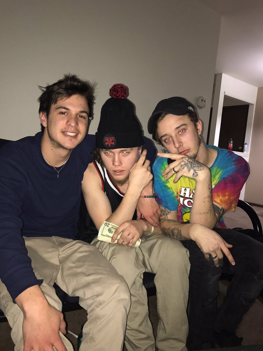 DrewbieGHustle tweet media