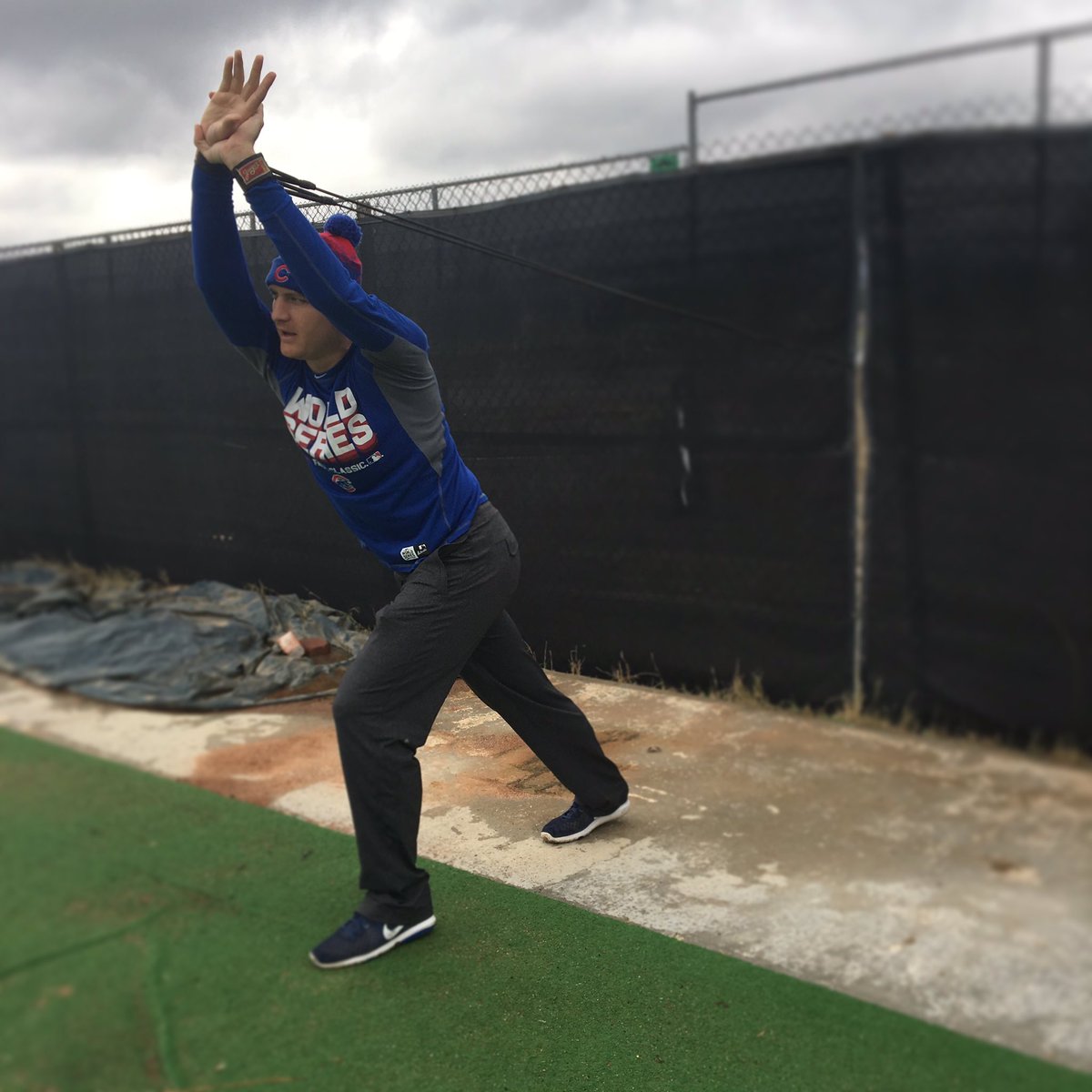 stephmonty's tweet image. "Okay darling, what's your New Year's resolution?"
"To win another World Series." @MikeMontgum22 @Cubs