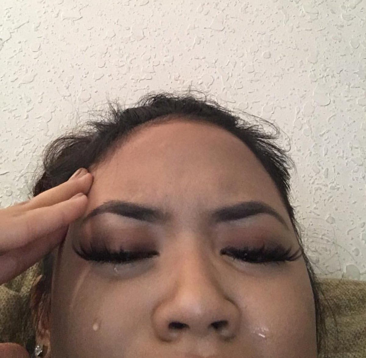 When they announce you're in Hawaii &amp; you're overly excited to be back 😭🌺