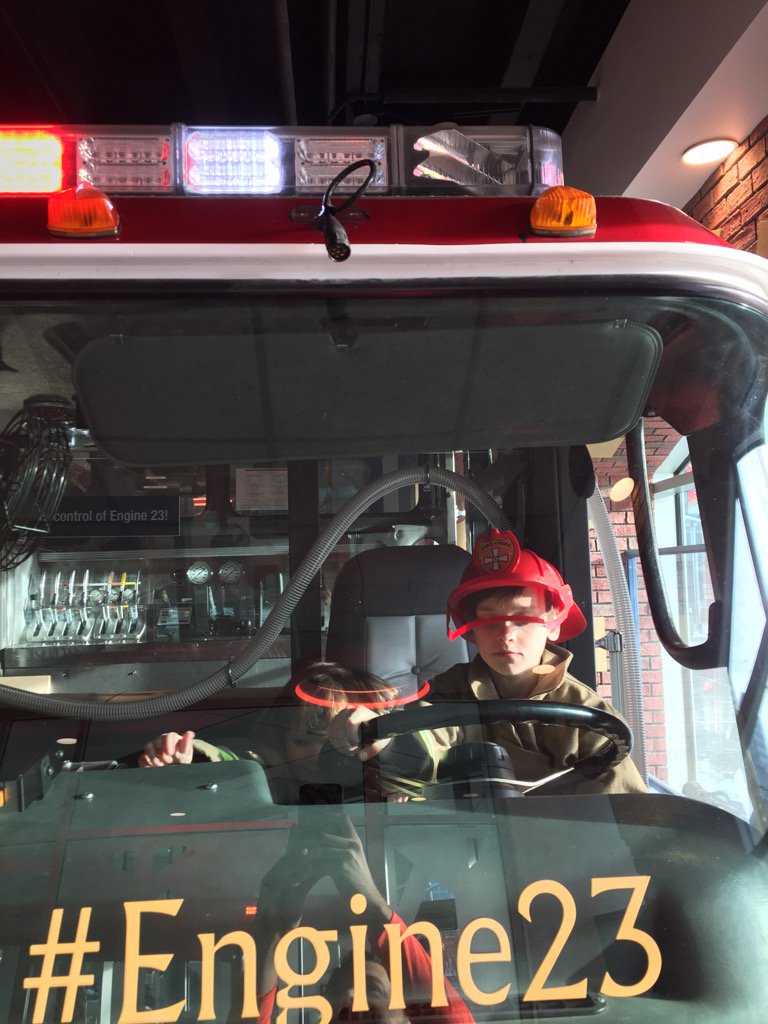 grahamsucha's tweet image. Great way to spend a day off @calgarylibrary #engine23