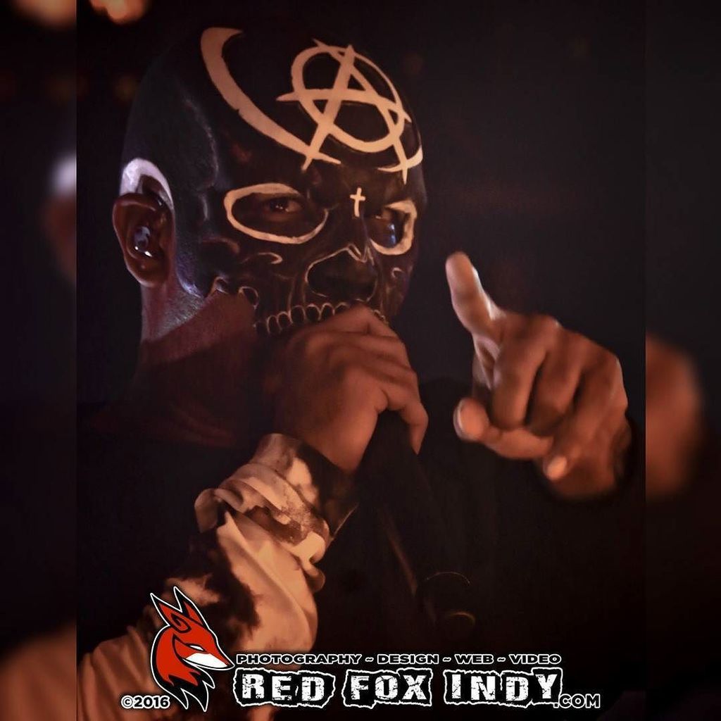 RedFoxIndy's tweet photo. Tech N9ne - Calm Before the Storm Tour
#TechN9ne #RedFoxIndy #ConcertPhotography #Hiphop #StrangeMusic #Strange #S… https://t.co/n64w6T8LSC