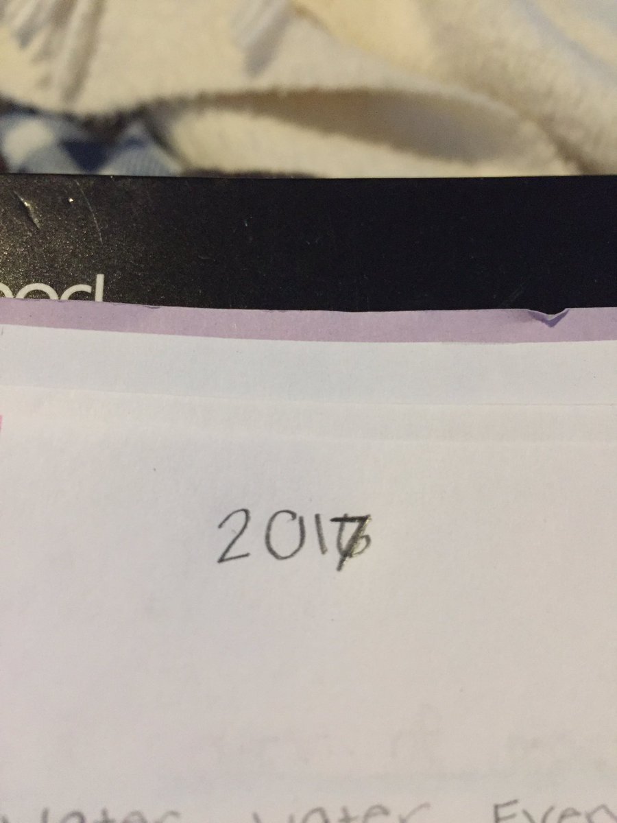 kayaylee's tweet photo. guess who ain't doing this for the next few months? me lol every minute i'm aware it's 2k17 and not last year's hell https://t.co/kOWe4e4oai