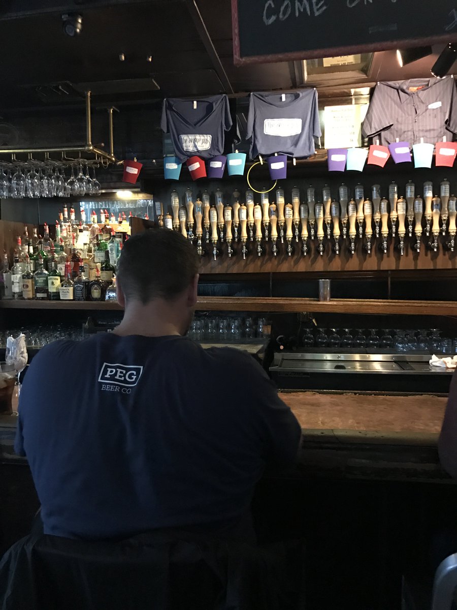 aabywg's tweet photo. Reppin' local, take 2!
@kevskitchen sampling craft brews in his @pegbeerco T!
#nola1617 #avenuepub https://t.co/ZR3jAlvmfI