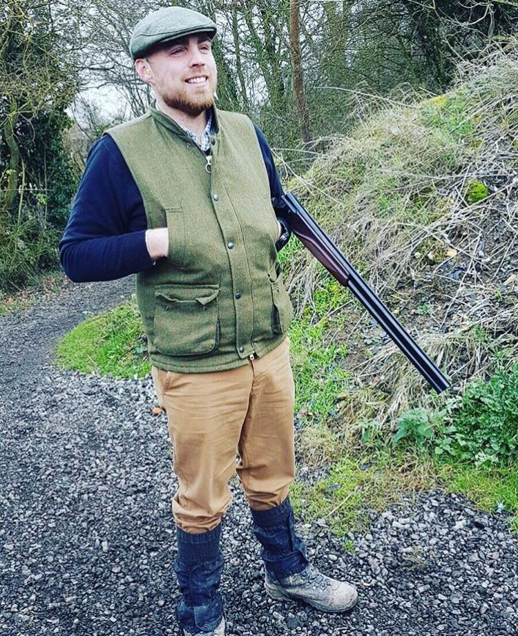markgold_'s tweet photo. Village idiot Christmas Eve clay shoot @TheFennes https://t.co/OMR1YbEEIN
