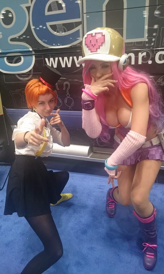 ((I low-key wanna tell the story of when I had Jessica sign my volume 3 poster bc literally I love that story with a passion