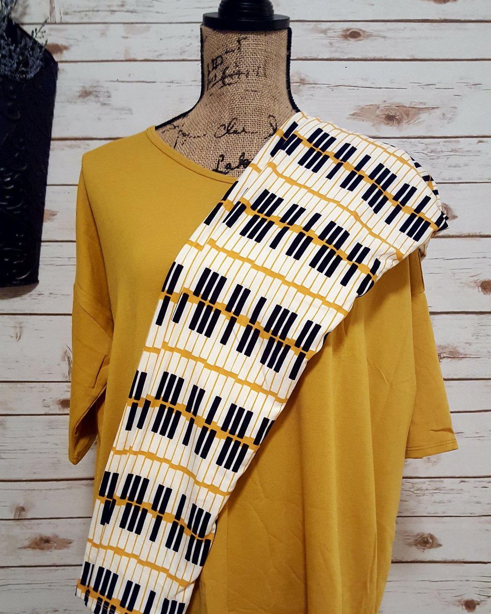 llrkelmiller's tweet photo. How adorable is this piano leggings-Irma combo?!
#lularoe #lularoekellicmiller #pianoleggings #lularoeirma #butterysoftleggings #irmatunic https://t.co/Eov2eUDFp6