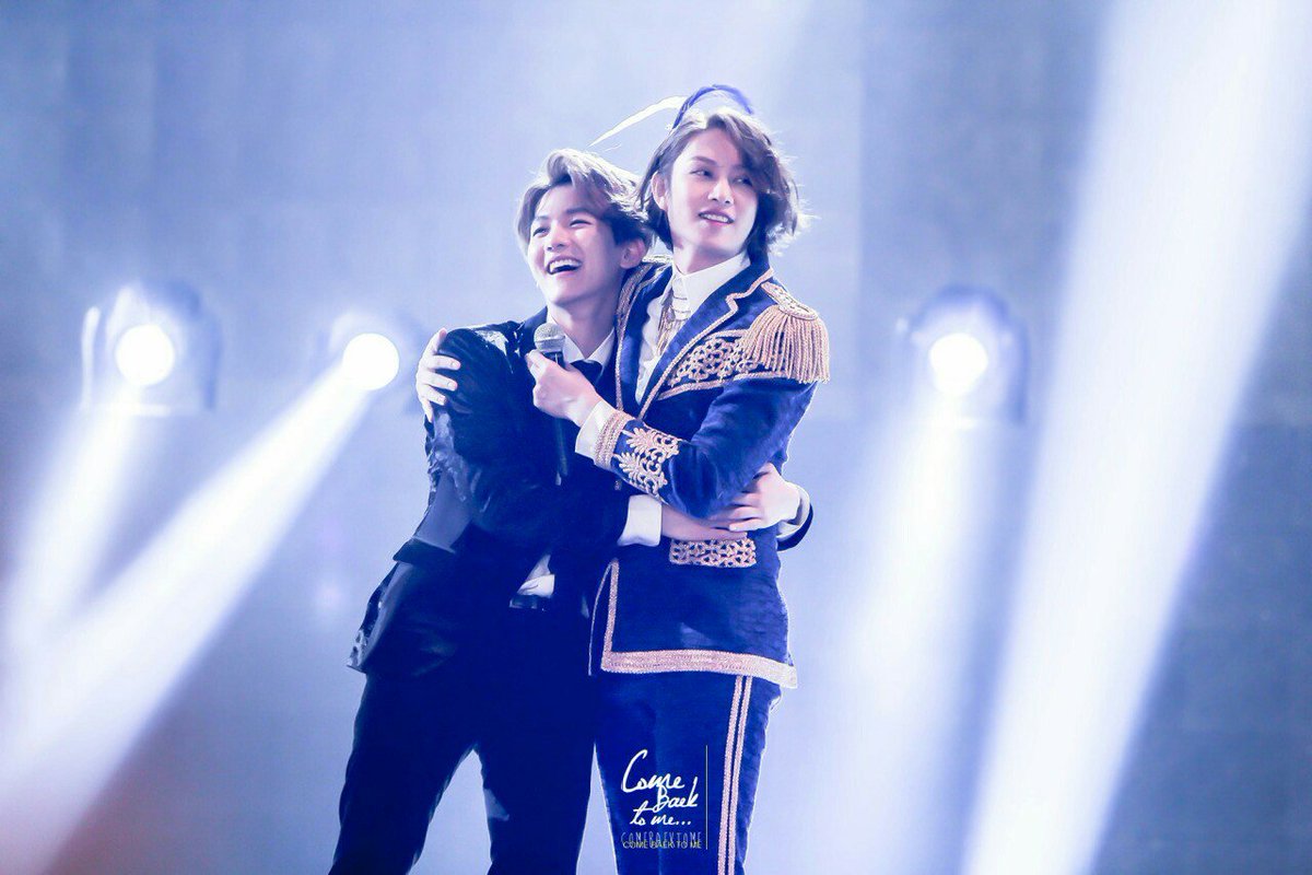 Heechul_Kaji's tweet photo. @BAEKHYUN_ouch https://t.co/EKpLFuXPOj