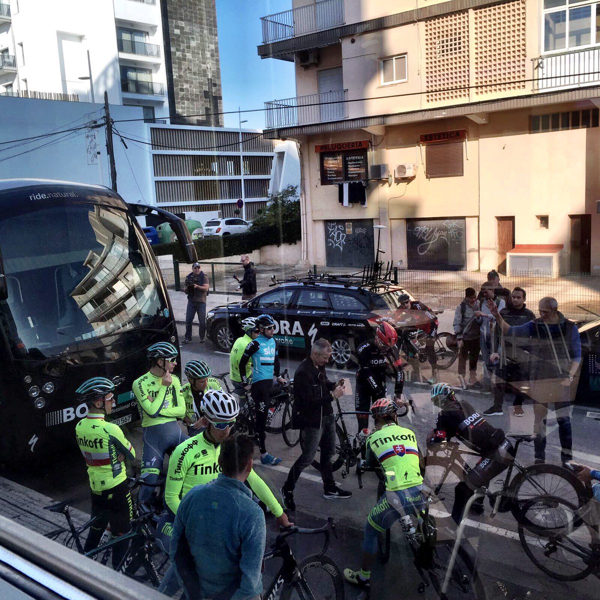 Esta temporada <a href="/HPSportsSci/">Human Performance & Sports Science</a> y <a href="/entrenamientopr/">ENTRENAMIENTO.PRO</a> estaremos de nuevo junto a <a href="/petosagan/">Peter Sagan</a> <a href="/PatxiVila/">Patxi Vila</a> y <a href="/BORAhansgrohe/">Gabor Gamble</a> con los mismos objetivos