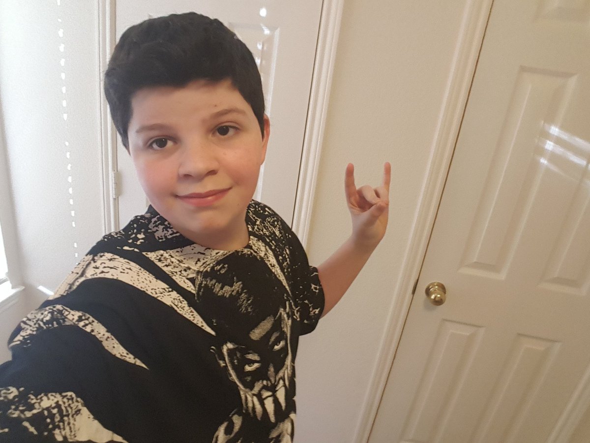 theconnorriley_'s tweet photo. Wearing my @FinnBalor shirt I love it and try to do the #FinnPose not that good at it lol https://t.co/R4XeKW4s5x