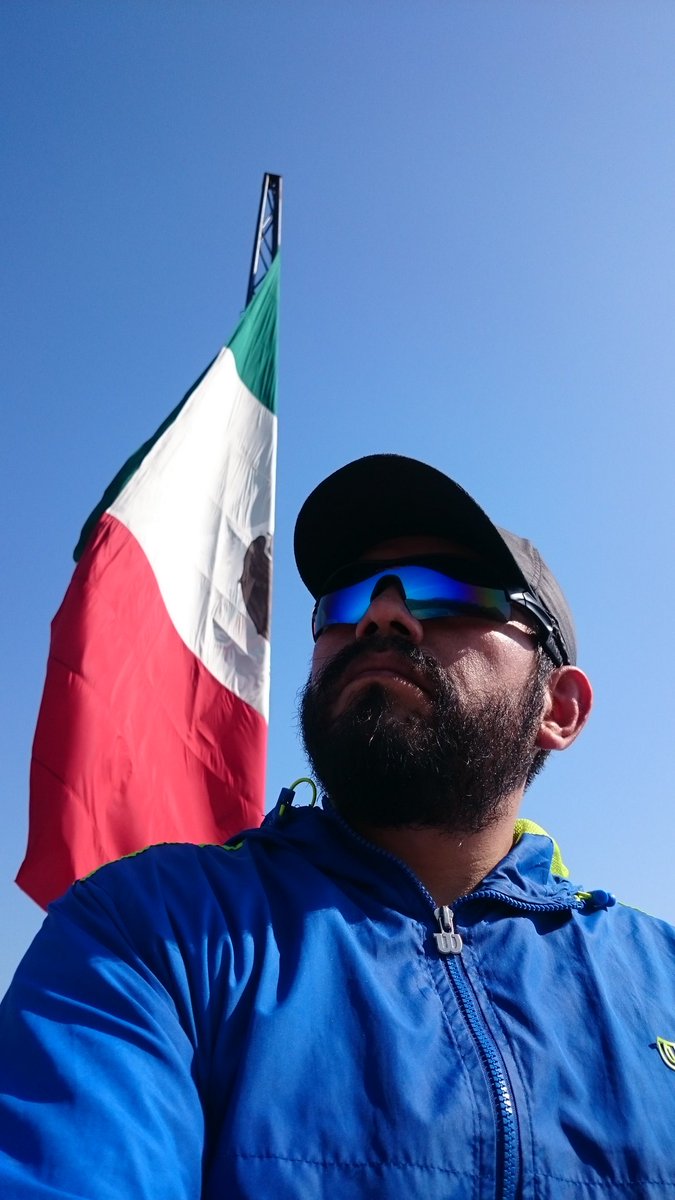 SANTIAGORUNNING's tweet photo. #RAYANDOLACIUDAD A DARLE DURO A ESTE 2017 #NRC https://t.co/elbgjc3L4H