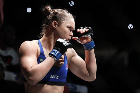 Coming off her second straight loss, the question of how good Ronda Rousey really was emerges
ble.ac/2iBOfkA