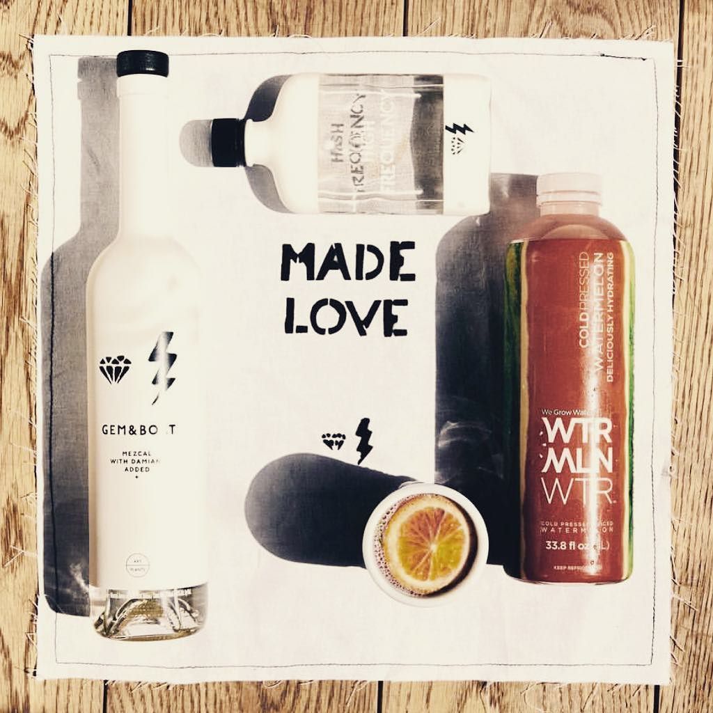 gemandbolt's tweet photo. Start the year off fresh --> Make a #cleanspirit &amp; #liquidlove #cocktail ! 
#mezcal + #dam… https://t.co/jcyZhfCTlC https://t.co/w51QYXWHS9