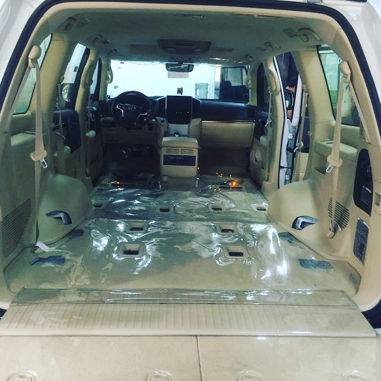 تنجيد  أرضية للسيارات 0500411230