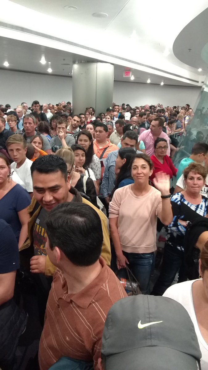 View image on Twitter