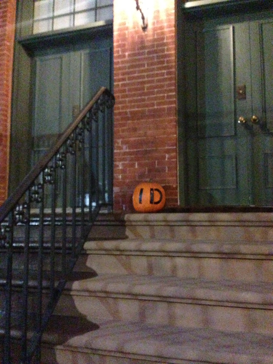 this pumpkin knows wus gud