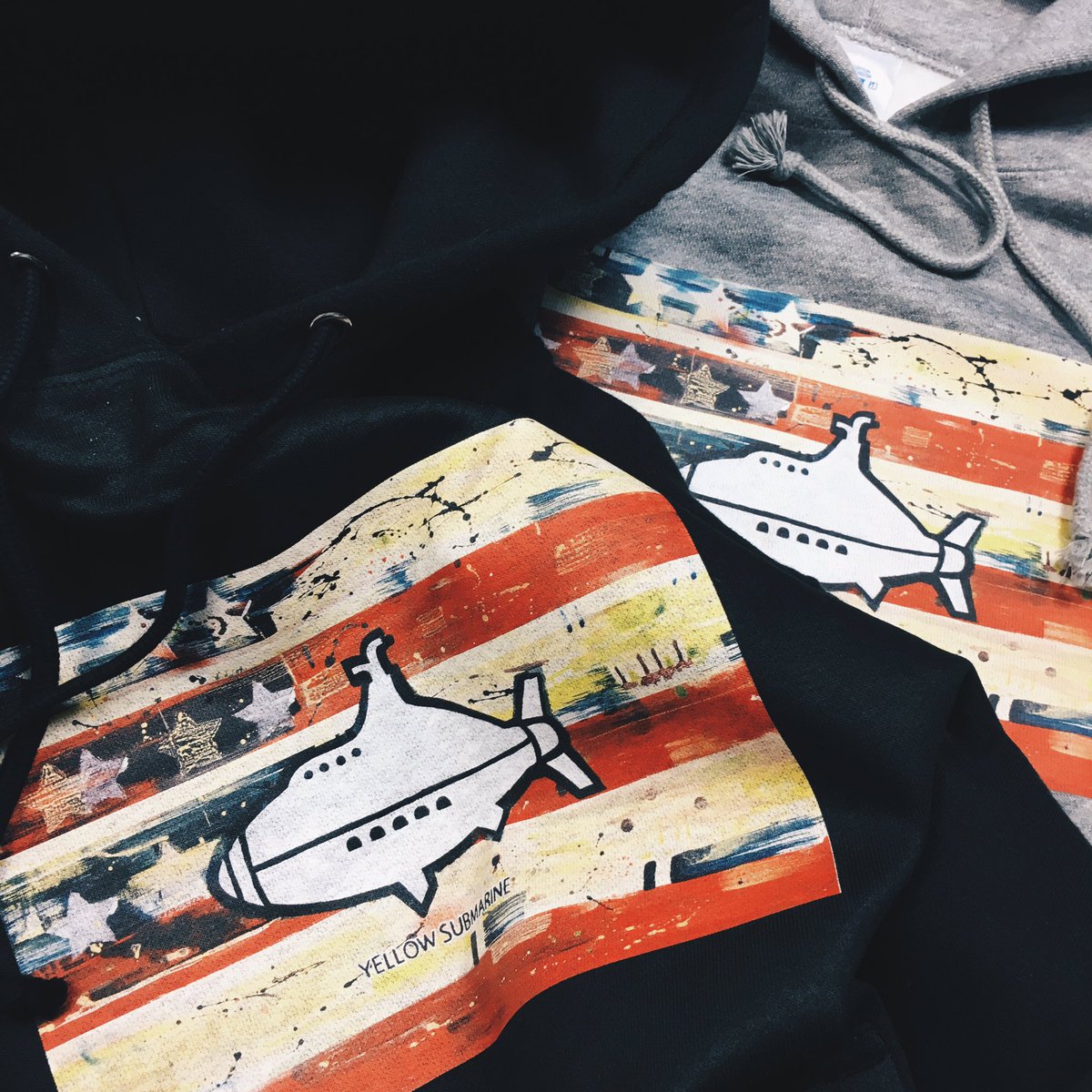 YOUTA1987's tweet photo. 本日12:00より初売りSALEと共にHOODIEも数量限定で販売します🎍🎌
是非ご利用くださーい🙌
#初売り #ysmart #ysm23 https://t.co/36KtWYMcjY