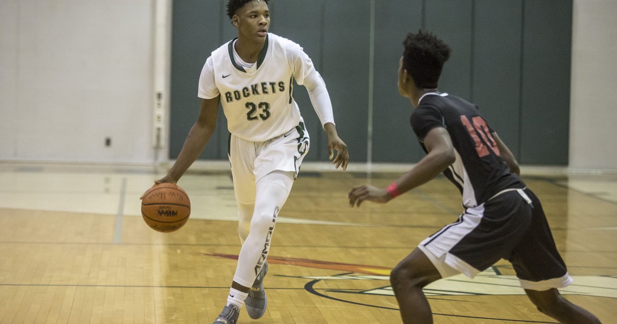 thetimesherald's tweet photo. Athlete of the Week: Weems becoming complete player https://t.co/kOxU6qTEfU https://t.co/YpBdsErn6V