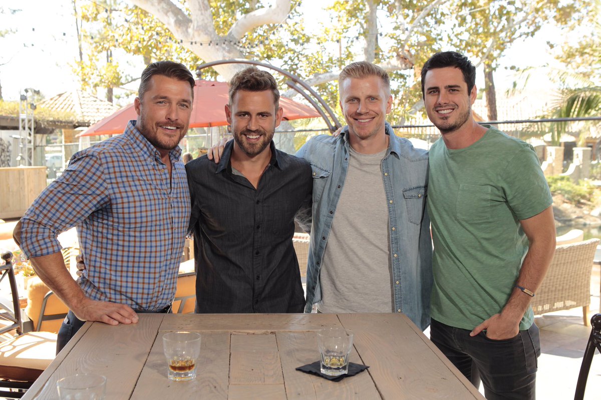 justsaying - Nick Viall - Bachelor 21 - Episode 1 - Jan 1st - Jan 2nd - *Sleuthing Spoilers* - Page 21 C1NU_E8VQAAupAm