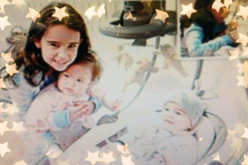 aniuxar23's tweet photo. @rbigorra @bigorrajr @anietb Como han crecido estos hermosas nenas Becky Rafaella y el guapo Anthony primitos bellos https://t.co/WgHeh43l8Z