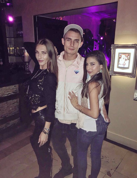 @hollysbitchxxx the one time I went there. Im so down to go again 😝 https://t.co/9Pi1Miik2H<a class="tags" target="_blank" title="On Twitter" href="/?out=eyJ0eXAiOiJKV1QiLCJhbGciOiJIUzUxMiJ9.eyJpYXQiOjE3MjA4OTQyOTksImlzcyI6InR3cG9ybnN0YXJzLmNvbSIsIm5iZiI6MTcyMDg5NDI5OSwiZXhwIjoxNzUyNDMwMjk5LCJyZWRpcmVjdF91cmwiOiJodHRwczovL3R3aXR0ZXIuY29tL2hvbGx5c2JpdGNoeHh4In0.YOzYu-ZA5XYAMYs_KEv62g6qI5zoJrjSCmTNG5x6tezEM9IGY4ZzfRaeCa4EcOchxgzUIDltTQsdOCL56JhmXA">@hollysbitchxxx</a><a href="/tag/fan"class="tags"><span>#fan</span></a>