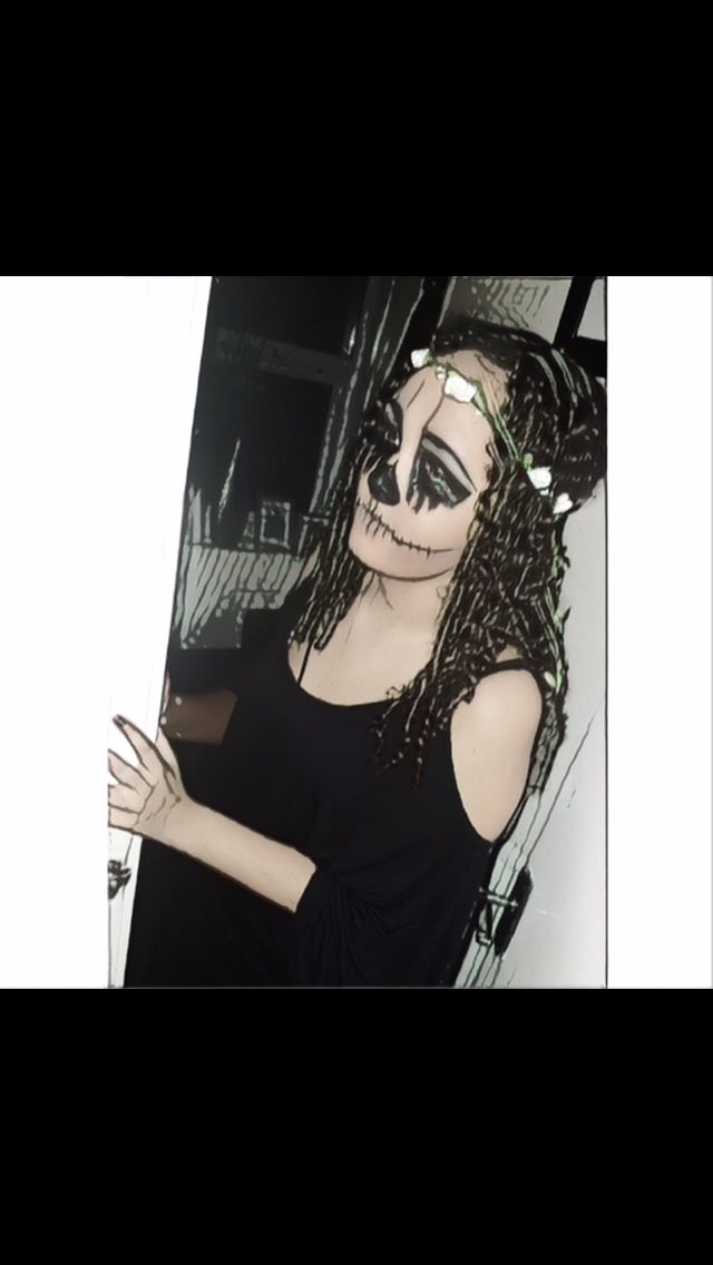 MLTM5SOS's tweet image. Missing spending my time doing my art work 😭