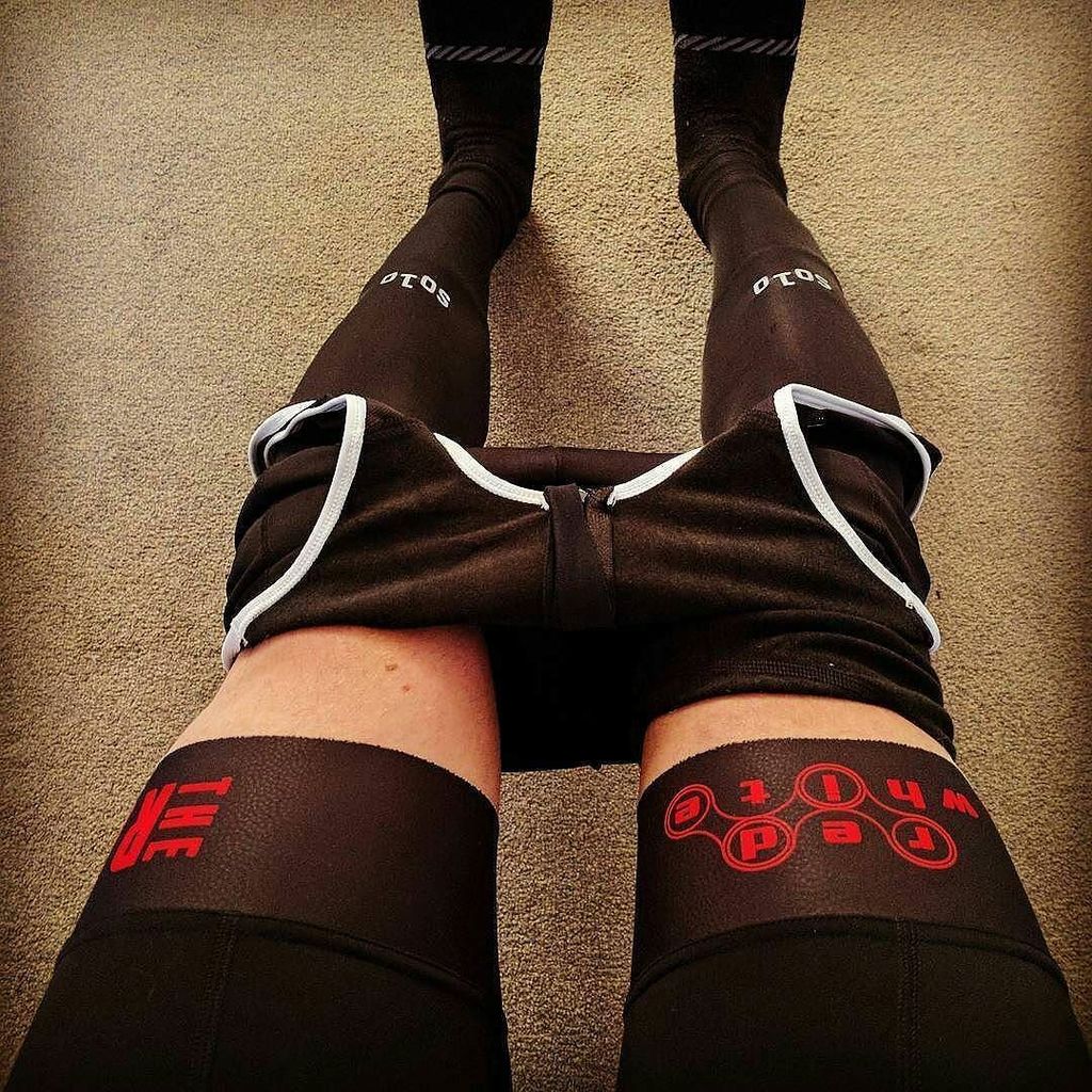 redwhite_cc's tweet image. #wymtm #shutuplegs #cyclist Do layer up this winter and get you miles in!

Repost @stucowp
・・・
Ready for a cold rid…