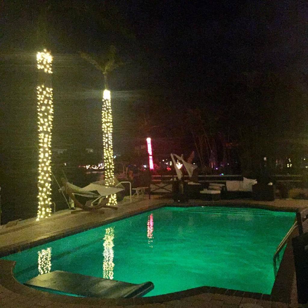 Raselhossain420's tweet image. KathyWakile : Monday's at Bella Villa!! #relocationgoals instagram.com/p/BOydWh1gMFZ/ (via Twi… )