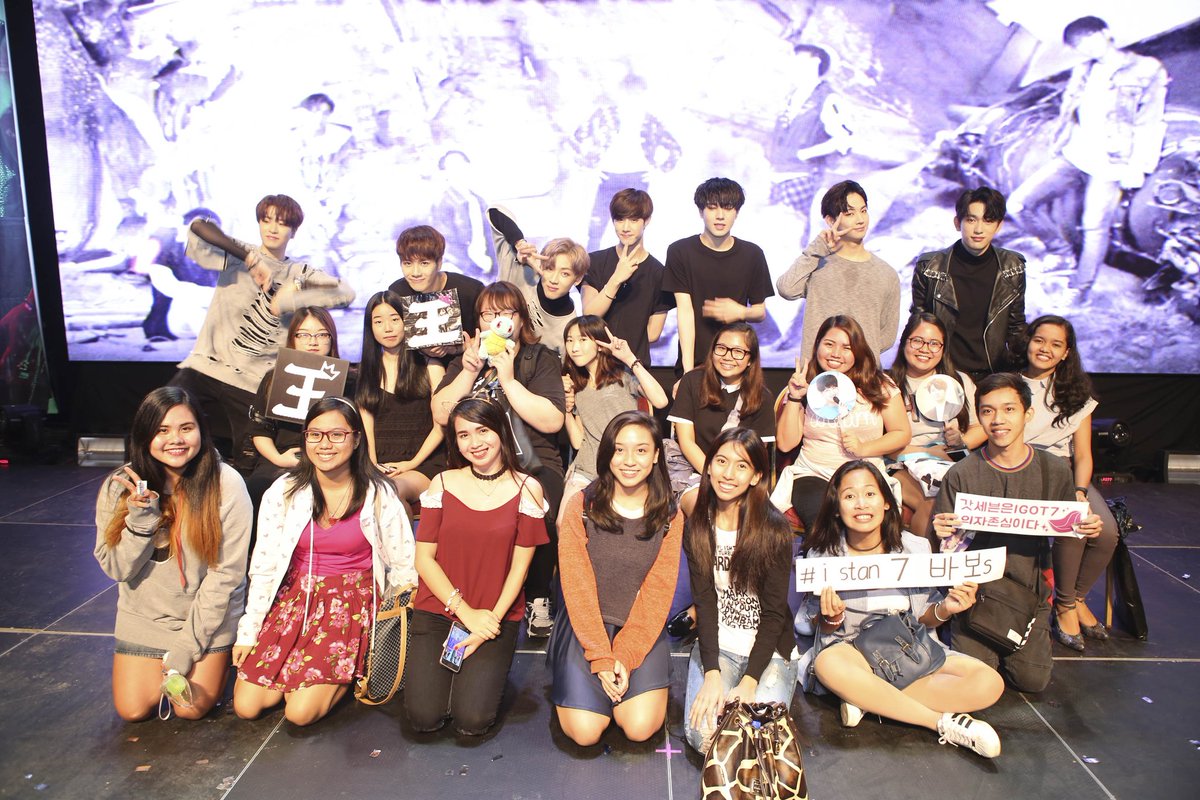 danzgallarde's tweet photo. Omu! Finally, GOT7 in Cebu Group Photo is here. I so LOVE it. 😍😍😍 Thank you so much @Threeanglespro .
#GOT7FlightLog:[Turbulence]inCebu2016 https://t.co/iwTQELjLTX