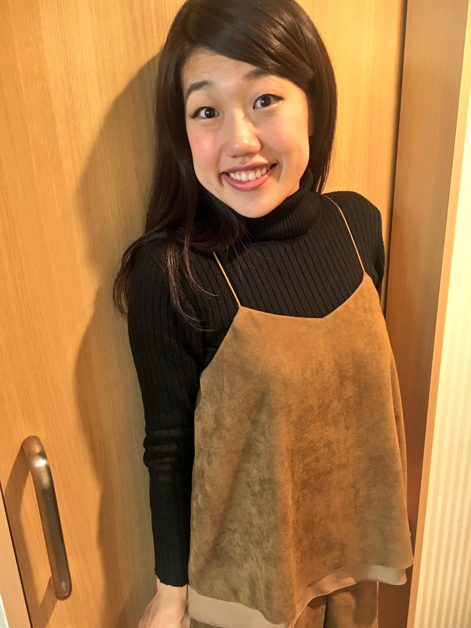 横澤夏子 على تويتر Stricoさんとお仕事をさせて頂いてお洋服を着させていただいたよー とっても可愛いよー 全部いい女の生地感ー 横澤夏子 على تويتر Stricoさんとお仕事をさせて頂いてお洋服を着させていただいたよー とっても可愛いよー 全部いい女の生地感ー