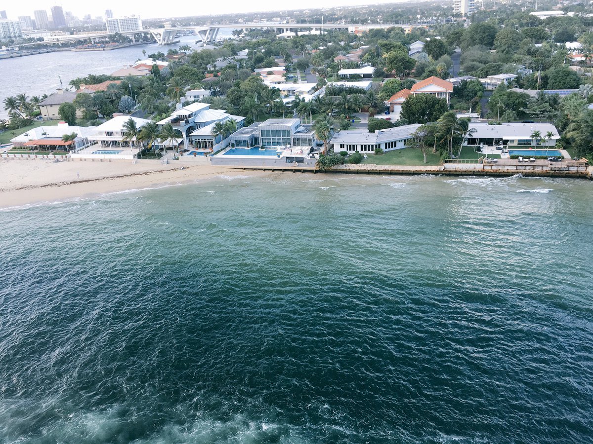 Strand hus ft lauderdale 🇺🇸🍔🌊🏝🦐