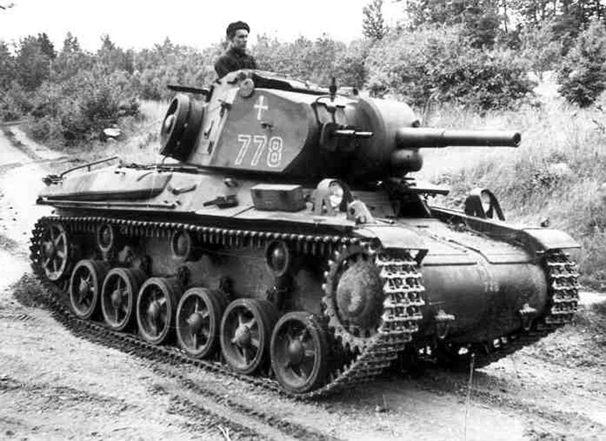 Strv m/42