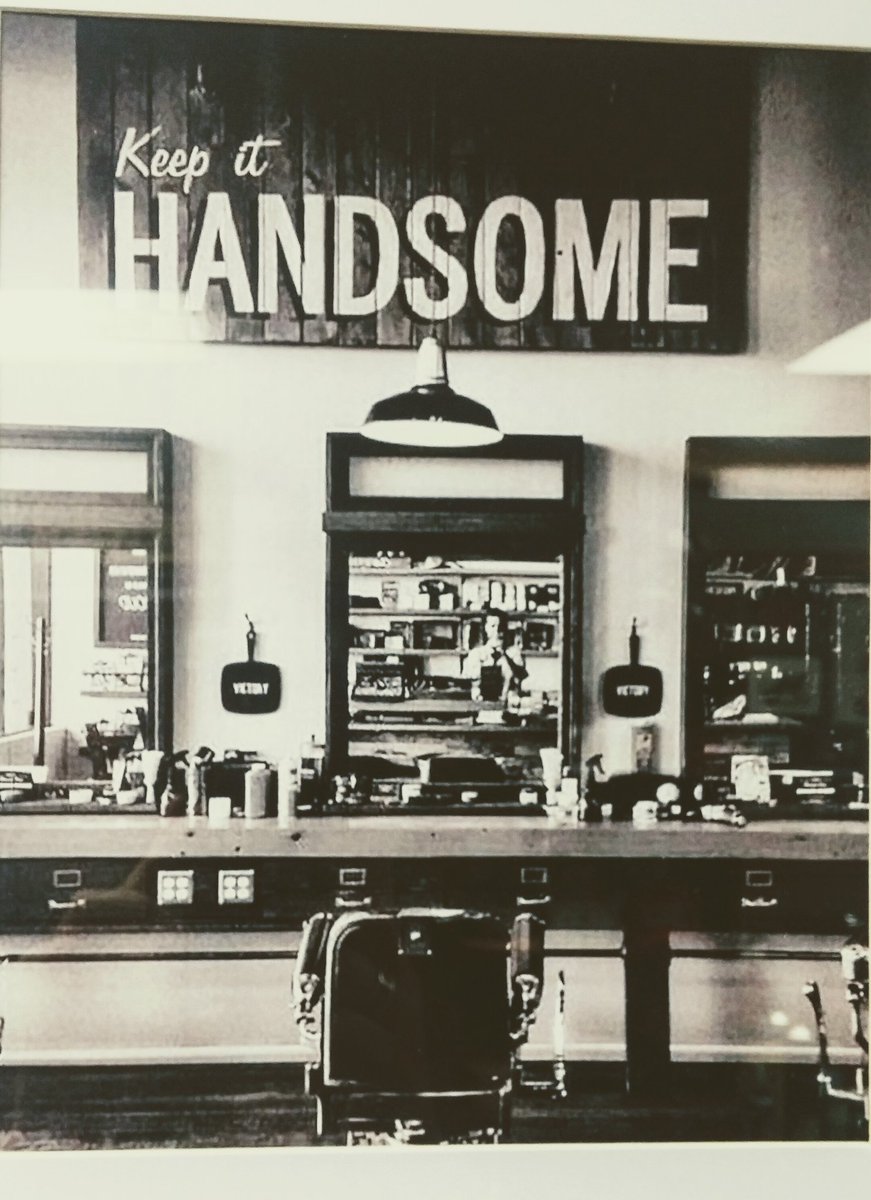SoulesKari's tweet photo. Soules classic barbers @SoulesKari .1557 Main st east 2893086147..Keeping HAMILTON Handsome one cut and Shave at a time! https://t.co/JHviA8CRZh