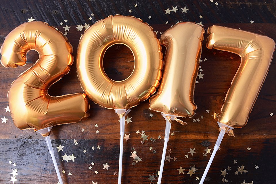 HMRCgovuk's tweet photo. Over 16,000 #SelfAssessment returns were filed on New Year's Eve and over 13,000 on New Year’s Day. Do yours here https://t.co/ZnlJrwdYME https://t.co/KOKI7rnHZe