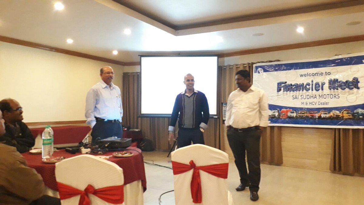 SaiSudhaMotor's tweet photo. HDFC bank financier meet https://t.co/uh1dRzUgYM