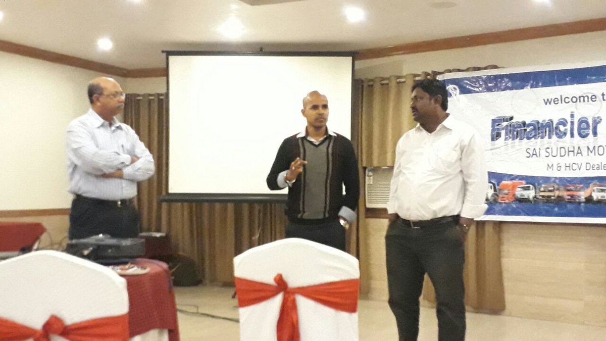 SaiSudhaMotor's tweet photo. HDFC bank financier meet https://t.co/uh1dRzUgYM