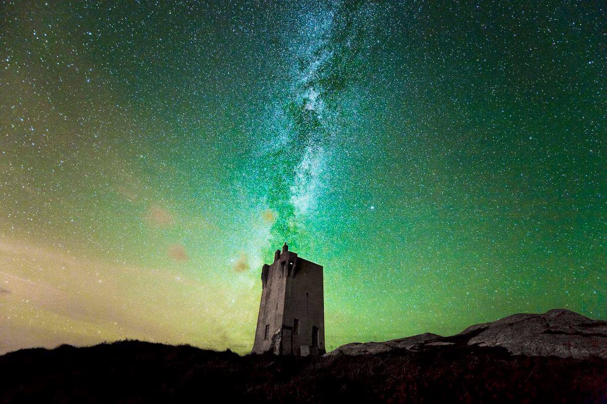 govisitdonegal's tweet photo. Make 2017 the year that you explore #Donegal

We have put together 10 excellent reasons to visit Donegal! 

https://t.co/5sCT9tNts2 https://t.co/AR8CfLaQIz